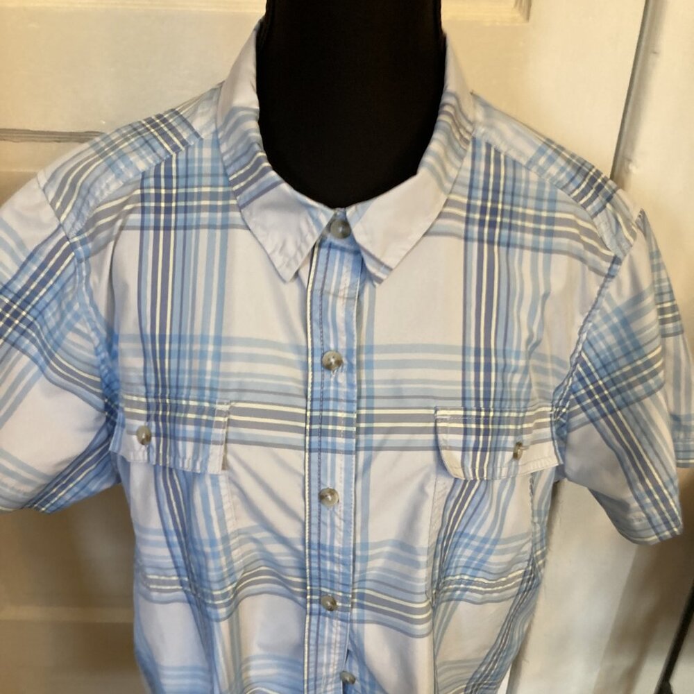 116 Eddie Bauer, Short Sleeve Plaid Button Up Shirt